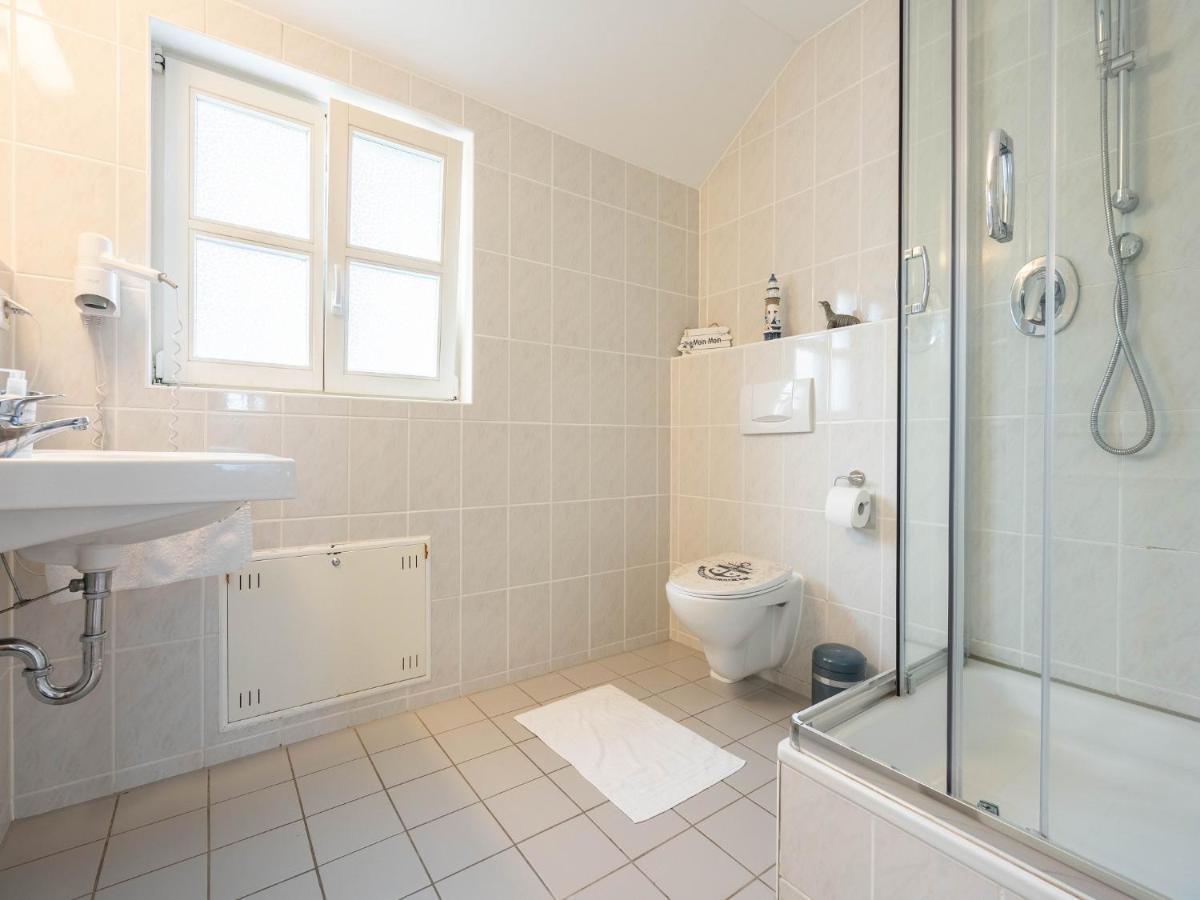 Feriendorf Rugana - Moderne Komfort Ferienwohnung Mit 1 Schlafzimmer C02 Dranske Dış mekan fotoğraf