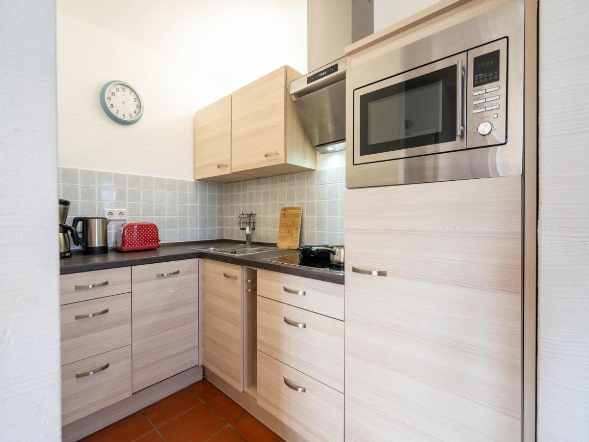 Feriendorf Rugana - Moderne Komfort Ferienwohnung Mit 1 Schlafzimmer C02 Dranske Dış mekan fotoğraf